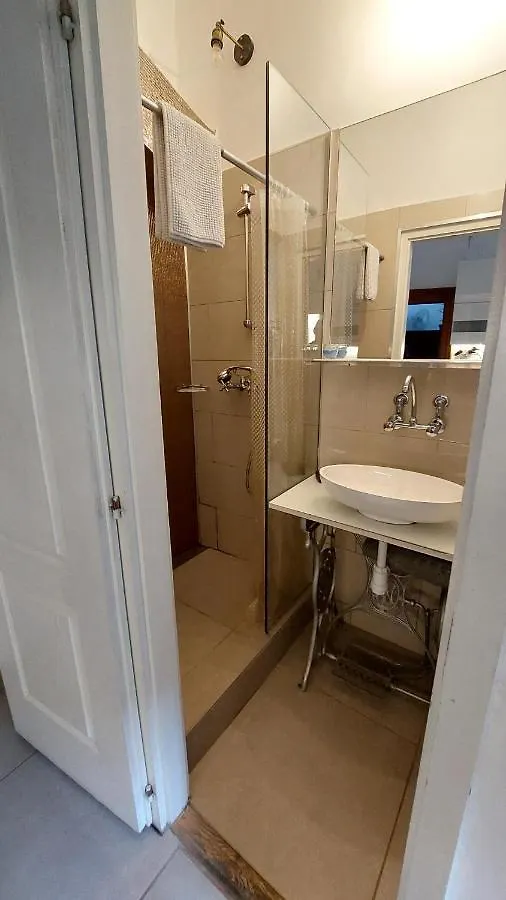 Classical Budapest Apartment In The Old Pest 0*,  Maďarsko